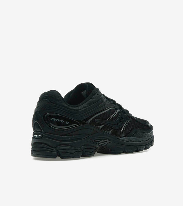 Saucony ProGrid Omni 9 Armor Black